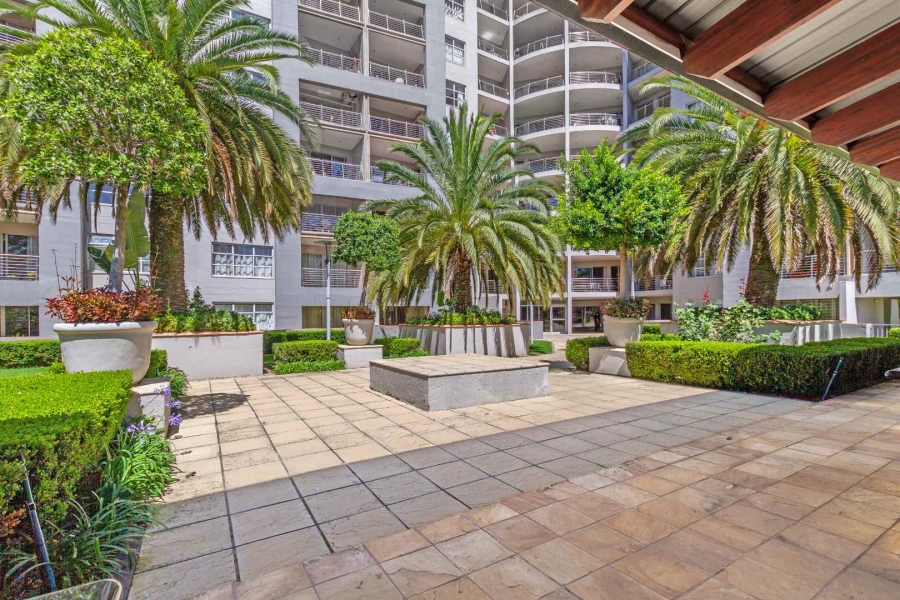 3 Bedroom Property for Sale in Sandhurst Gauteng