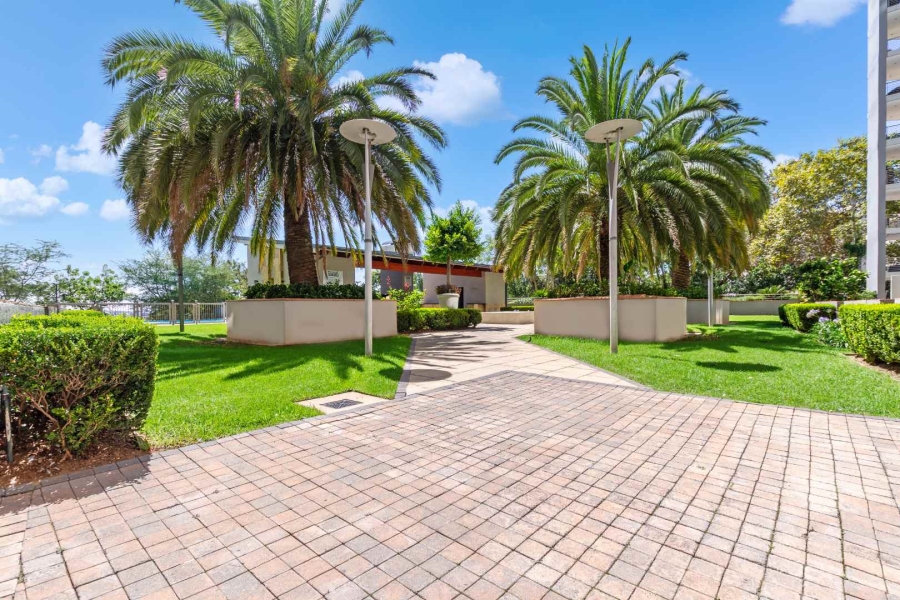 3 Bedroom Property for Sale in Sandhurst Gauteng