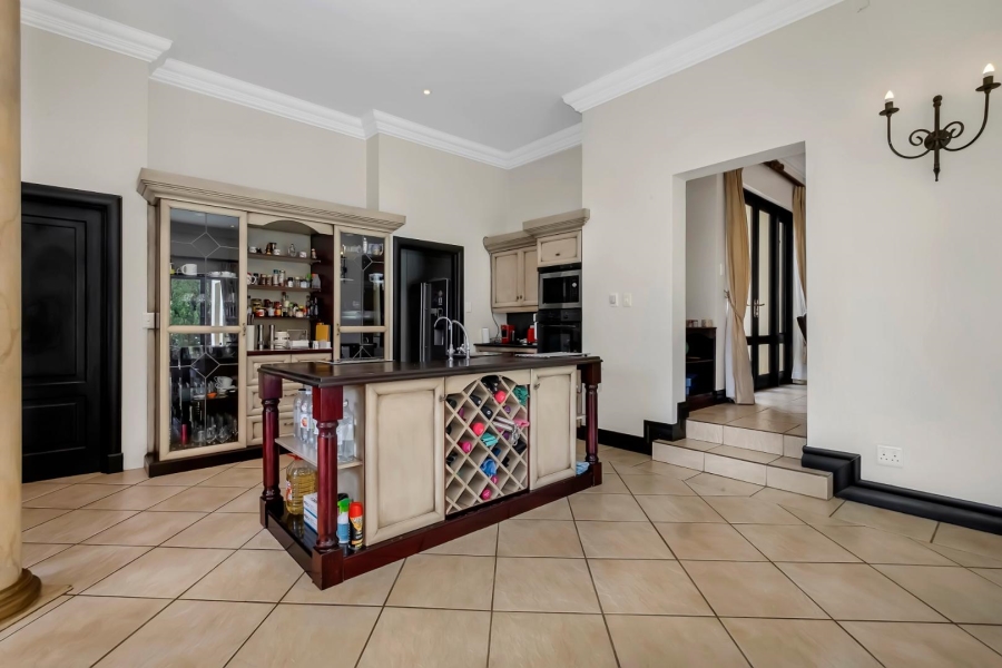 To Let 4 Bedroom Property for Rent in Dainfern Golf Estate Gauteng