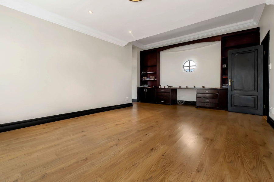 To Let 4 Bedroom Property for Rent in Dainfern Golf Estate Gauteng