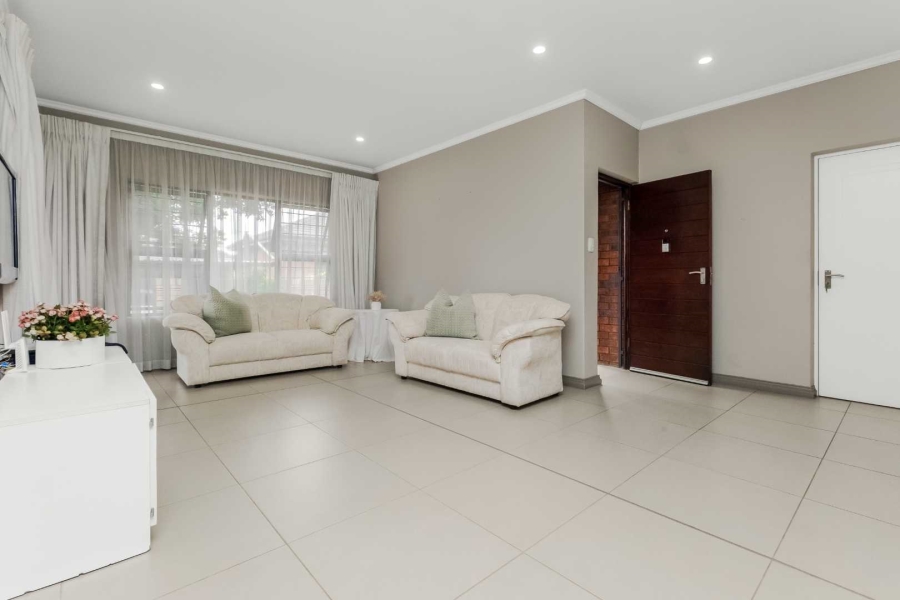 3 Bedroom Property for Sale in Randburg Gauteng