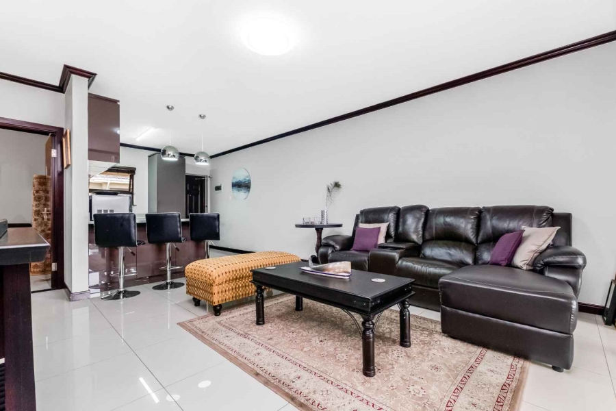 2 Bedroom Property for Sale in Broadacres Gauteng