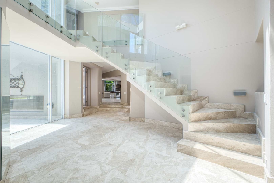 5 Bedroom Property for Sale in Fourways Gardens Gauteng