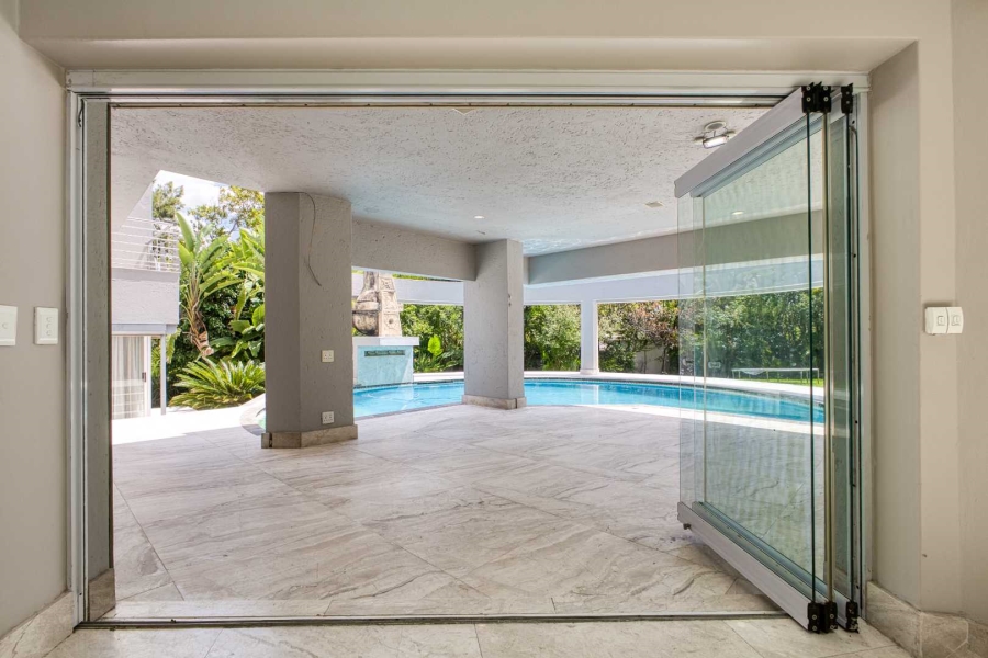 5 Bedroom Property for Sale in Fourways Gardens Gauteng