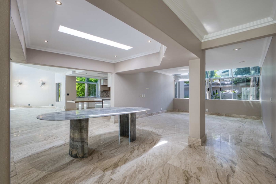 5 Bedroom Property for Sale in Fourways Gardens Gauteng