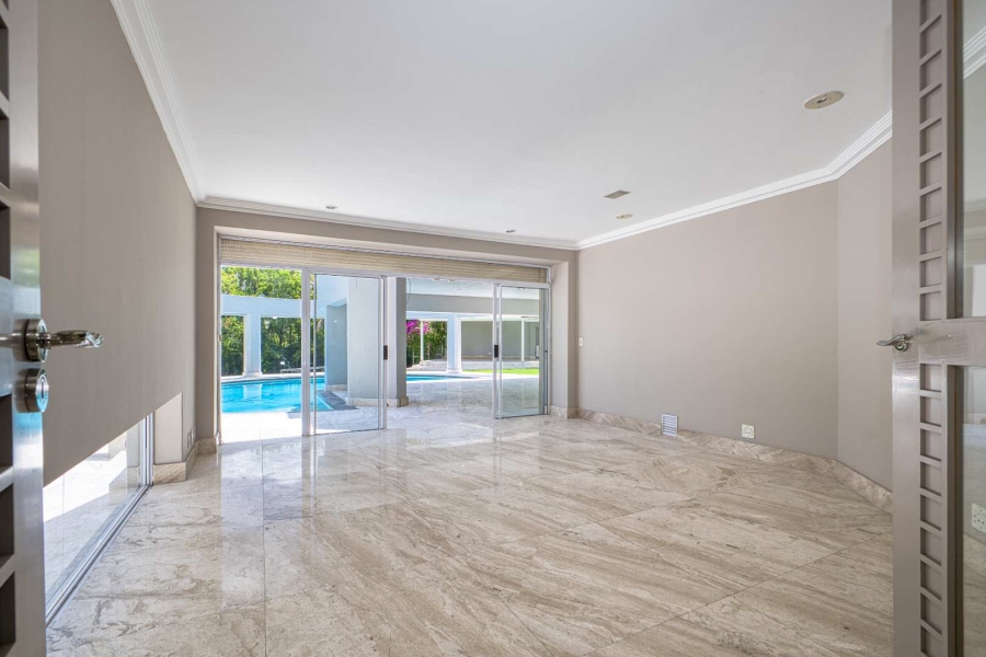 5 Bedroom Property for Sale in Fourways Gardens Gauteng