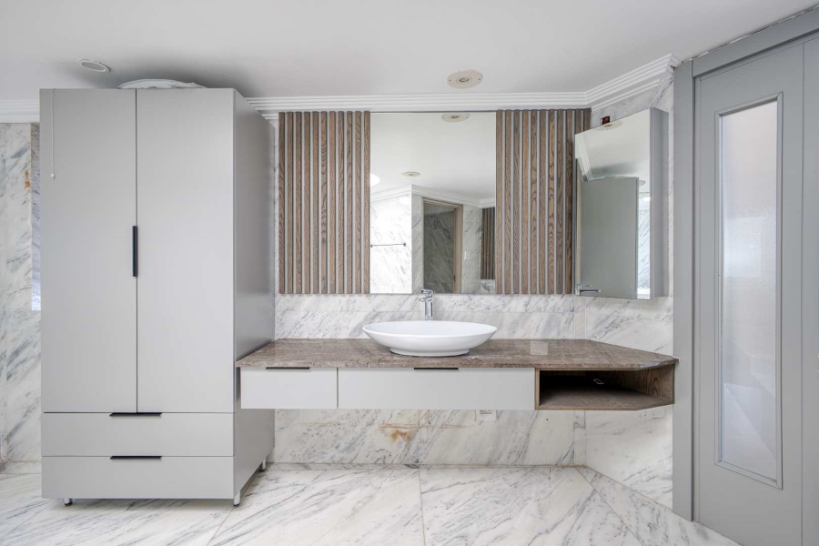 5 Bedroom Property for Sale in Fourways Gardens Gauteng