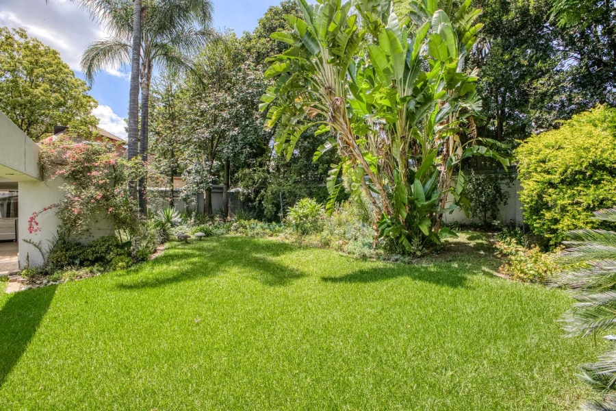 5 Bedroom Property for Sale in Fourways Gardens Gauteng