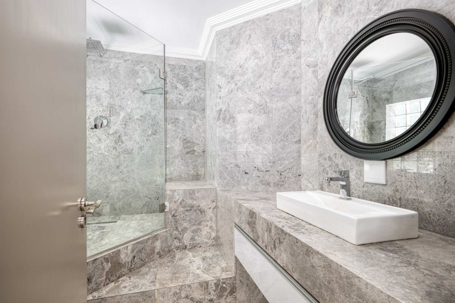 5 Bedroom Property for Sale in Fourways Gardens Gauteng