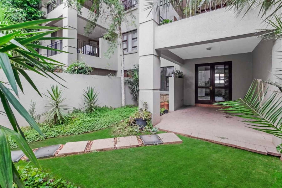 2 Bedroom Property for Sale in Lonehill Gauteng