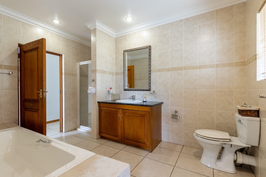 4 Bedroom Property for Sale in Dainfern Golf Estate Gauteng