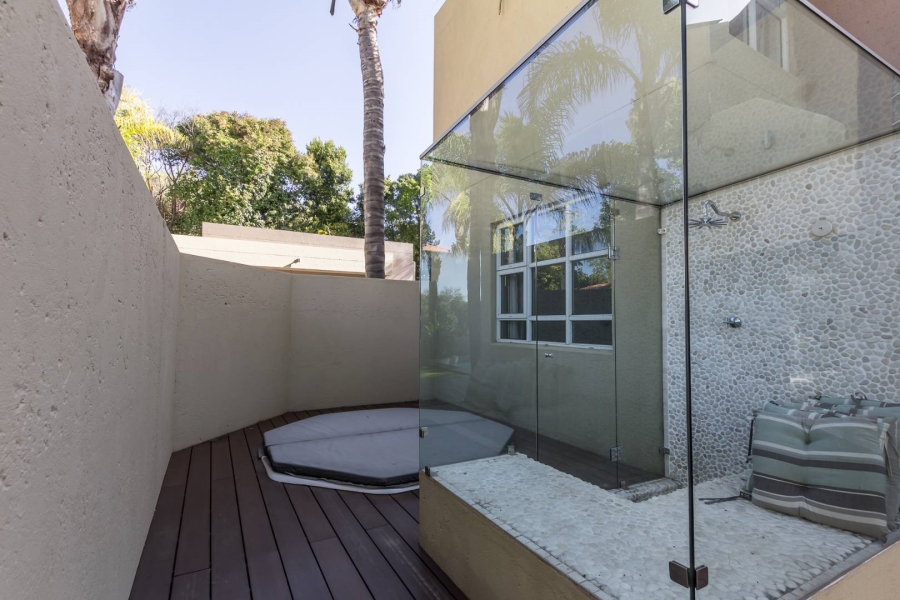 To Let 5 Bedroom Property for Rent in Dainfern Golf Estate Gauteng