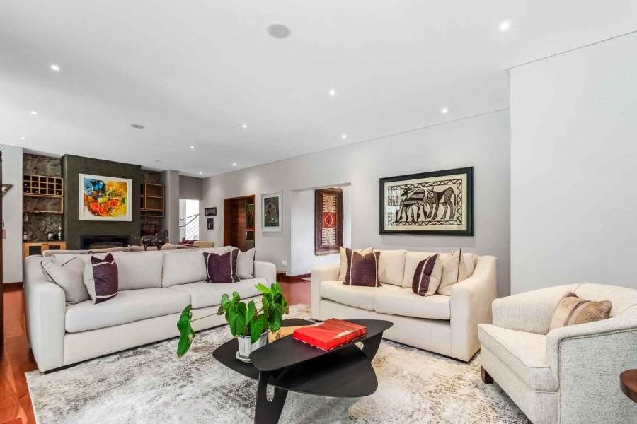 To Let 4 Bedroom Property for Rent in Fourways Gardens Gauteng