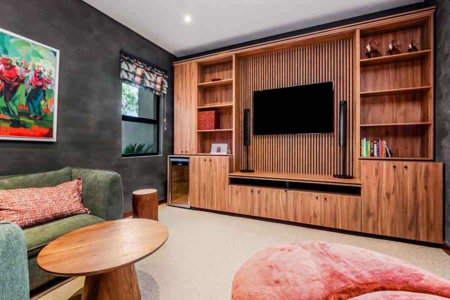 To Let 4 Bedroom Property for Rent in Fourways Gardens Gauteng