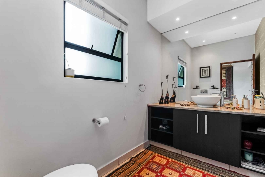 To Let 4 Bedroom Property for Rent in Fourways Gardens Gauteng