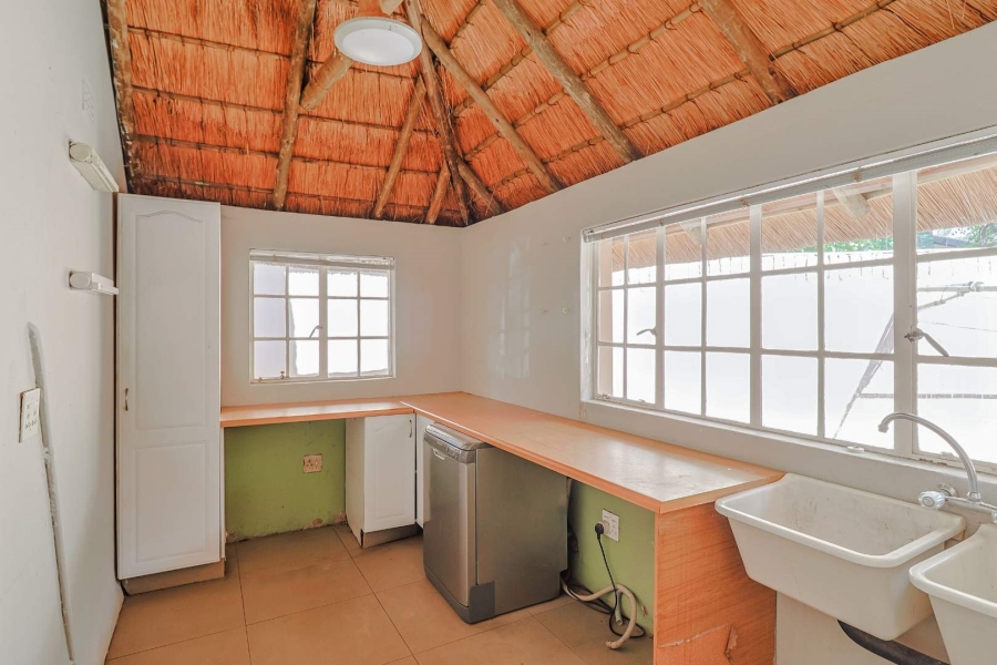 4 Bedroom Property for Sale in Weltevreden Park Gauteng