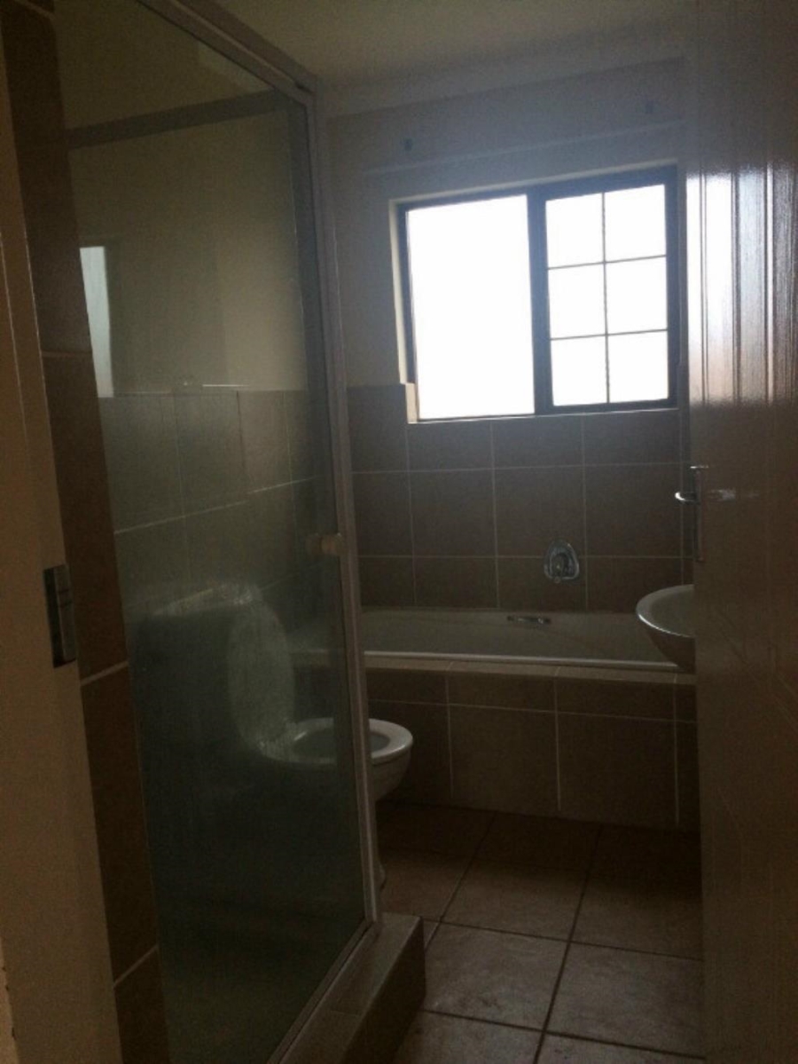 To Let 2 Bedroom Property for Rent in Montana Gauteng