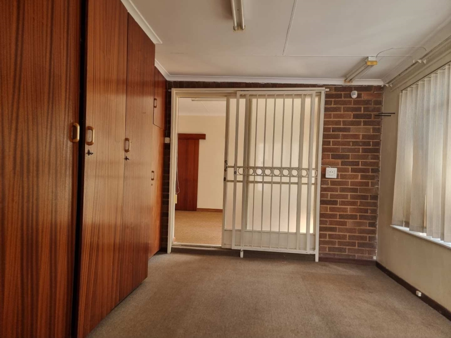 4 Bedroom Property for Sale in Florauna Gauteng