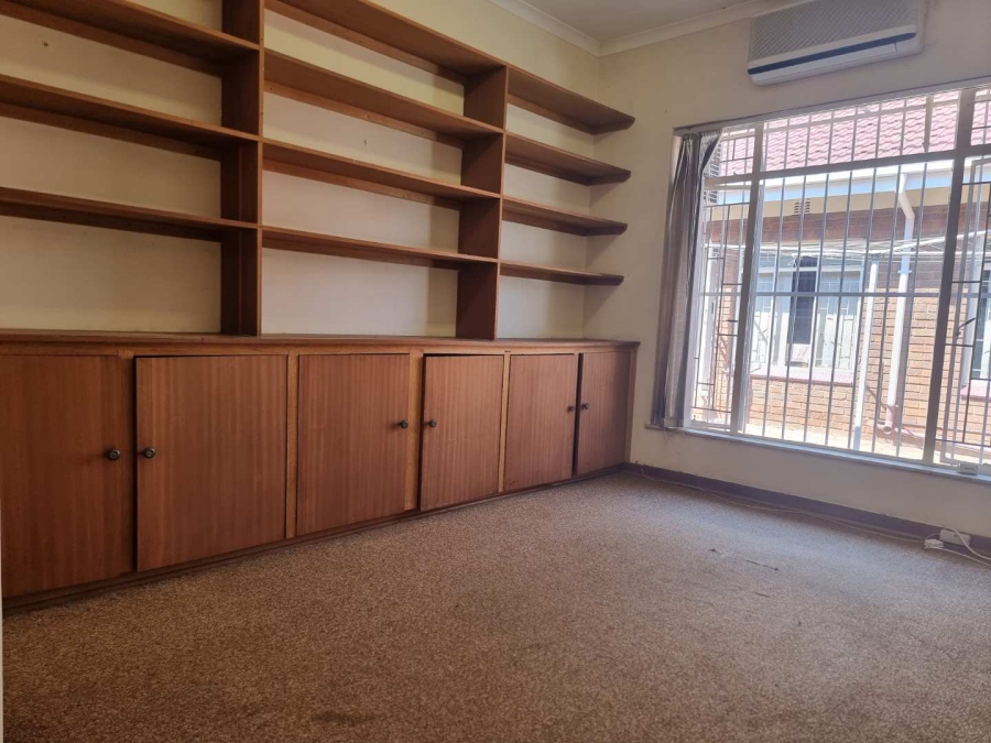 4 Bedroom Property for Sale in Florauna Gauteng