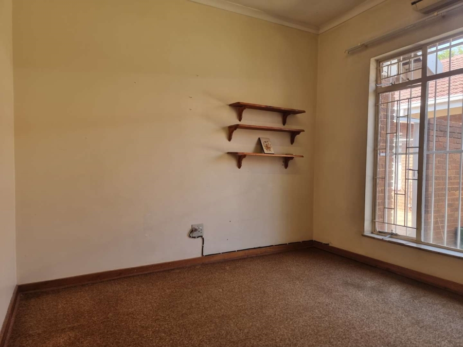 4 Bedroom Property for Sale in Florauna Gauteng