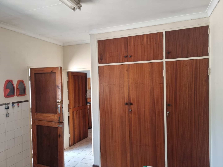 4 Bedroom Property for Sale in Florauna Gauteng