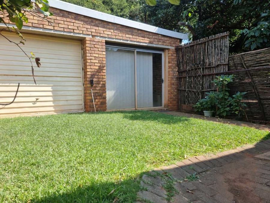4 Bedroom Property for Sale in Florauna Gauteng