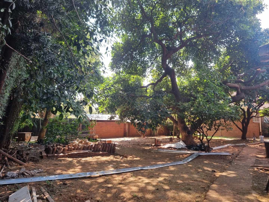 4 Bedroom Property for Sale in Florauna Gauteng