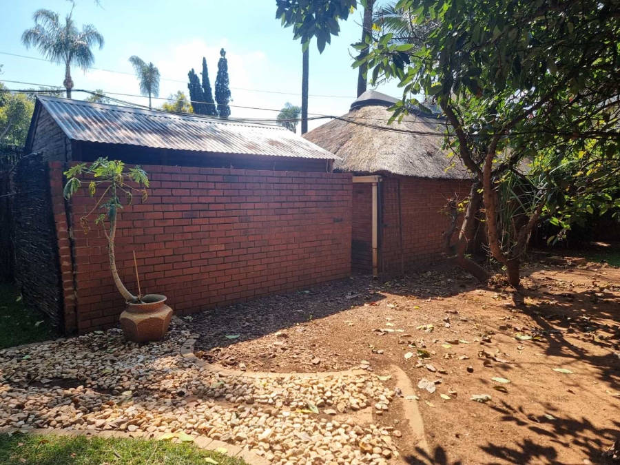 4 Bedroom Property for Sale in Florauna Gauteng
