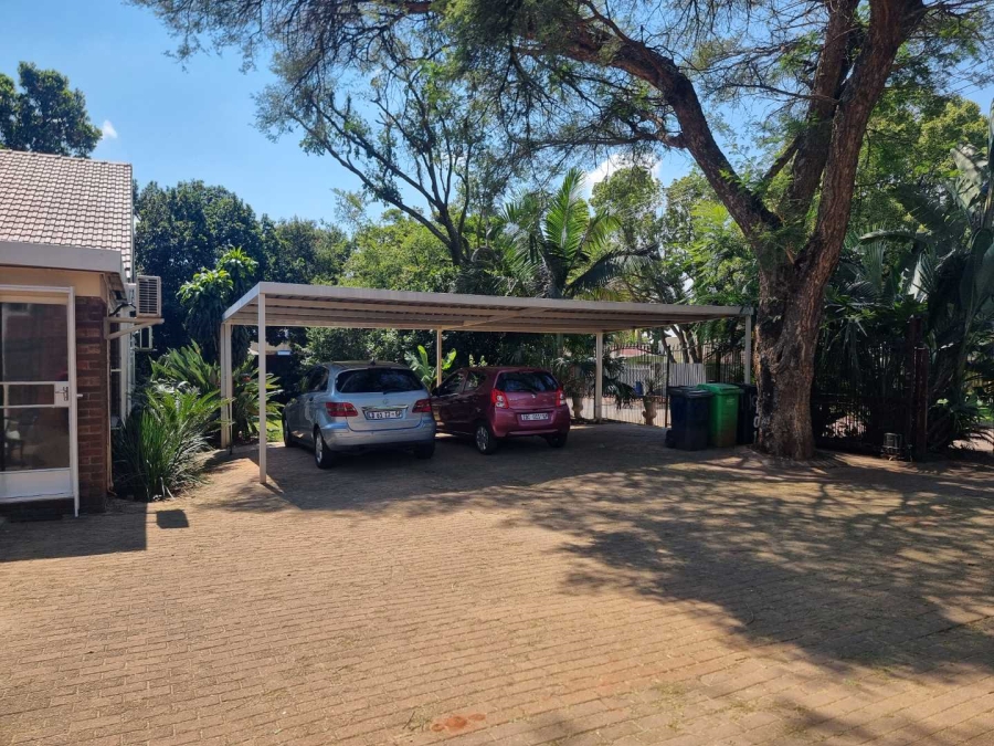 4 Bedroom Property for Sale in Florauna Gauteng