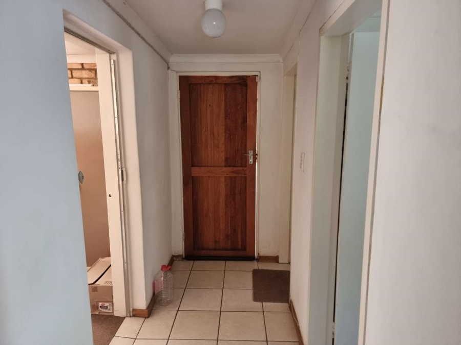 4 Bedroom Property for Sale in Florauna Gauteng