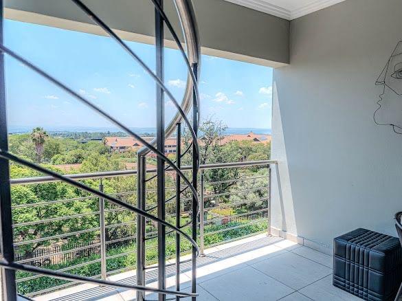 To Let 2 Bedroom Property for Rent in Bryanston Gauteng