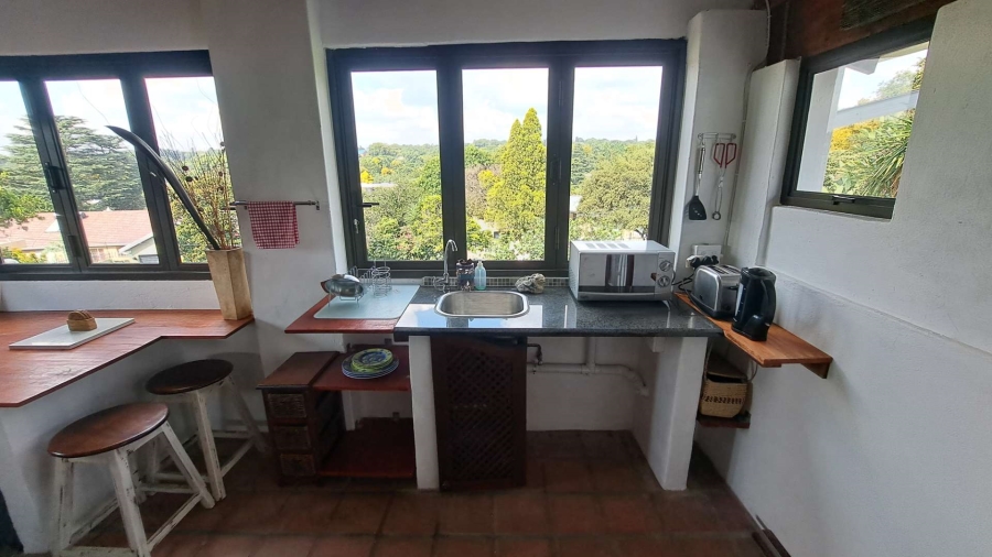 To Let 1 Bedroom Property for Rent in Robindale Gauteng