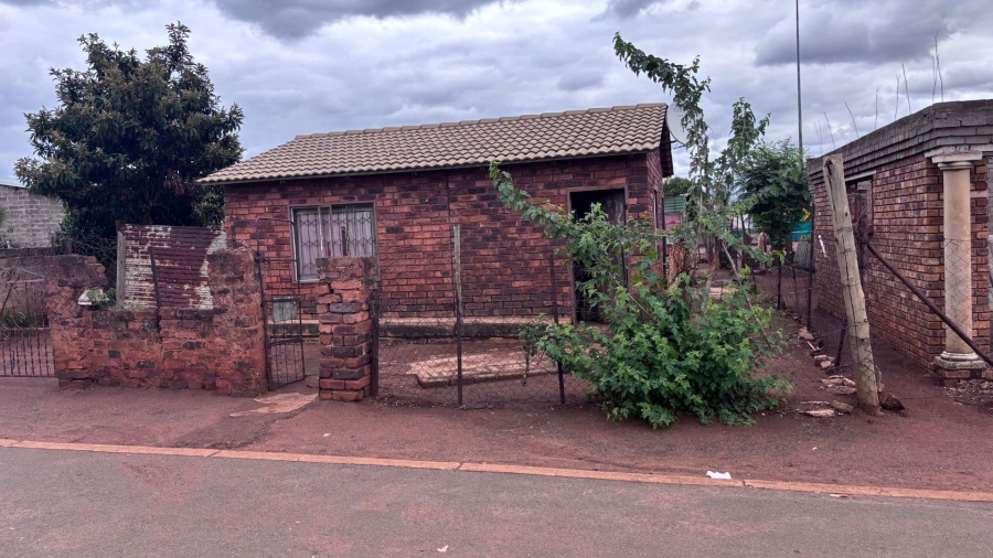 2 Bedroom Property for Sale in Soshanguve Gauteng