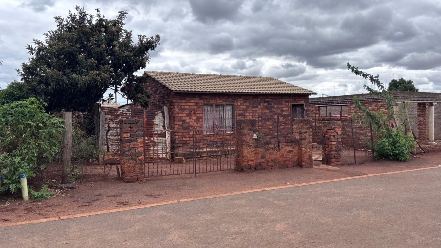 2 Bedroom Property for Sale in Soshanguve Gauteng