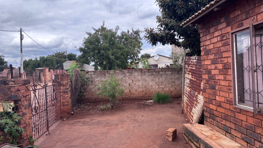 2 Bedroom Property for Sale in Soshanguve Gauteng