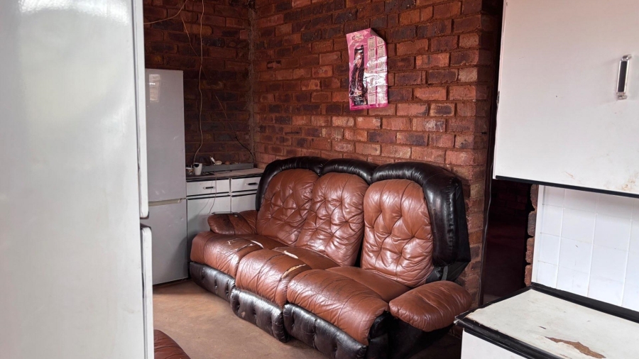 2 Bedroom Property for Sale in Soshanguve Gauteng