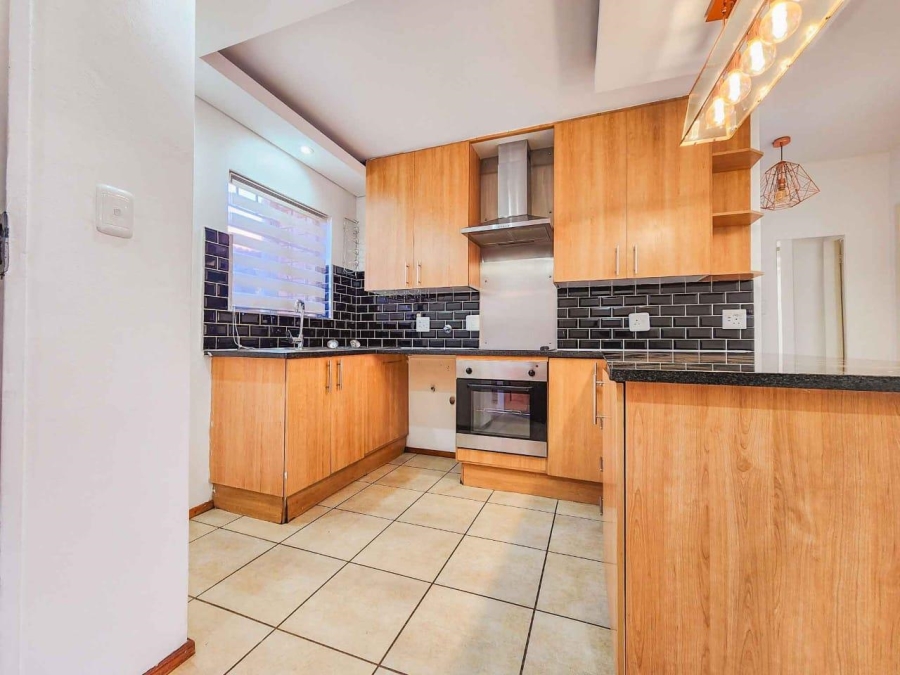 2 Bedroom Property for Sale in Theresa Park Gauteng