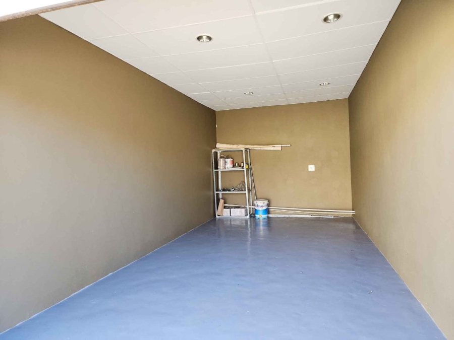 2 Bedroom Property for Sale in Theresa Park Gauteng