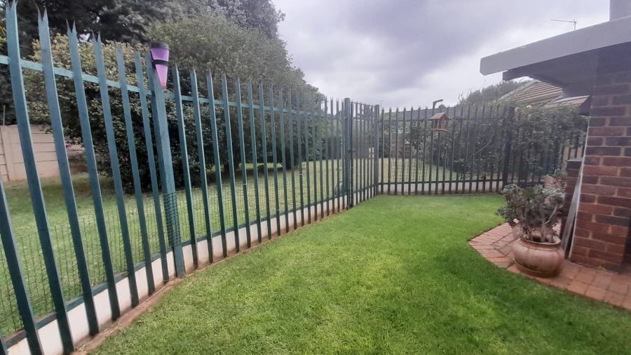 3 Bedroom Property for Sale in Aston Manor Gauteng