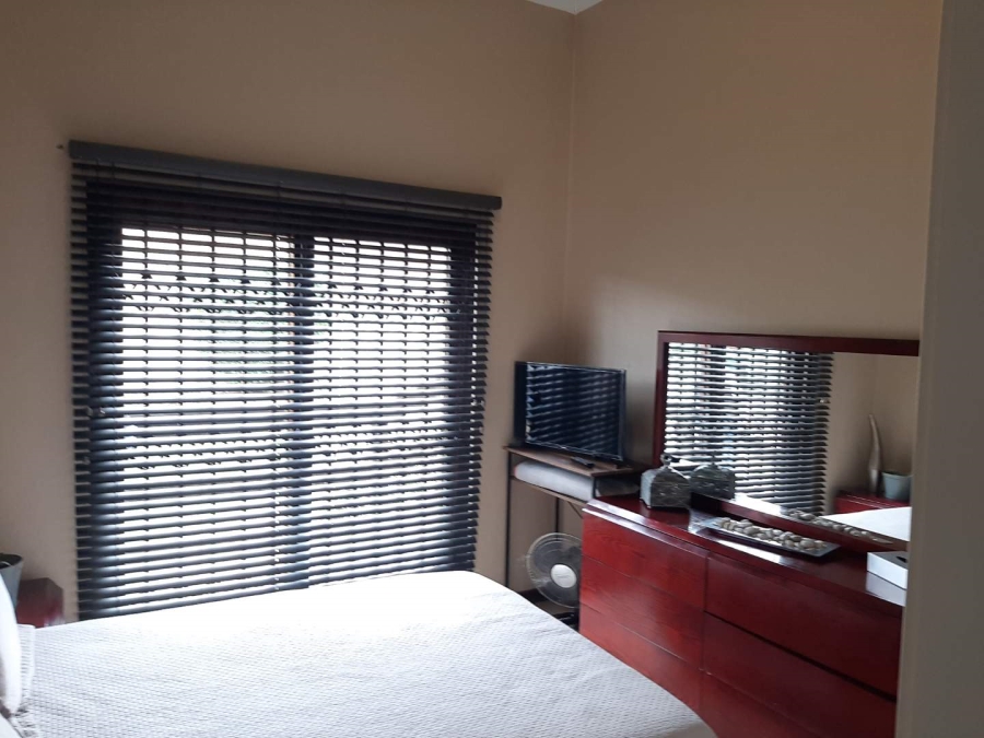3 Bedroom Property for Sale in Oakdene Gauteng