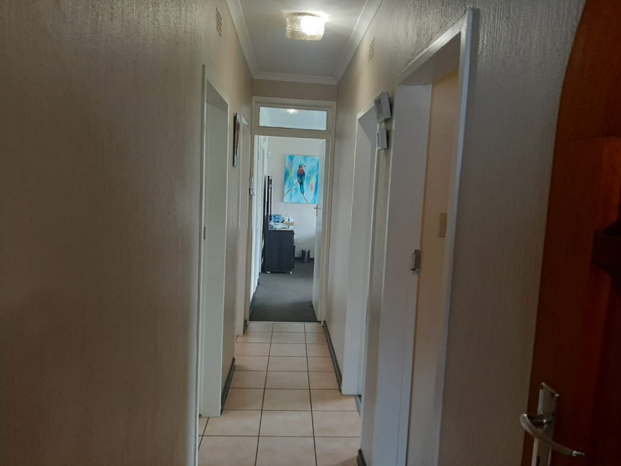 3 Bedroom Property for Sale in Glenvista Gauteng