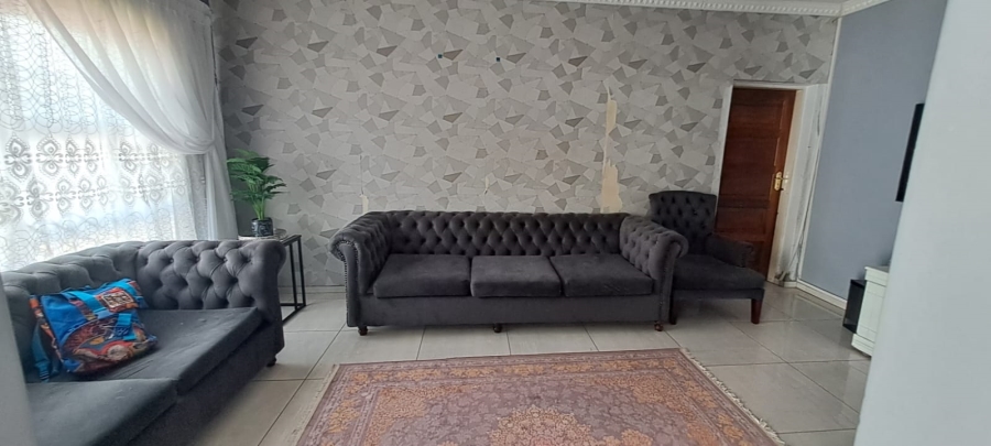 5 Bedroom Property for Sale in Naturena Gauteng