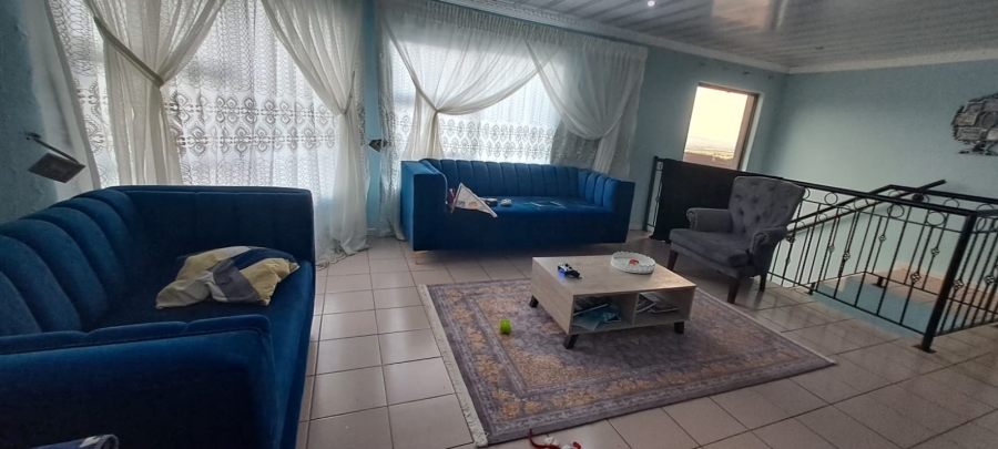 5 Bedroom Property for Sale in Naturena Gauteng