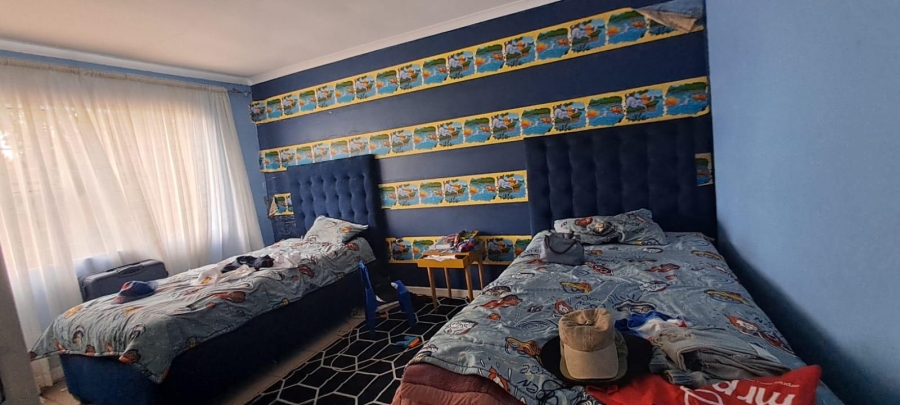 5 Bedroom Property for Sale in Naturena Gauteng