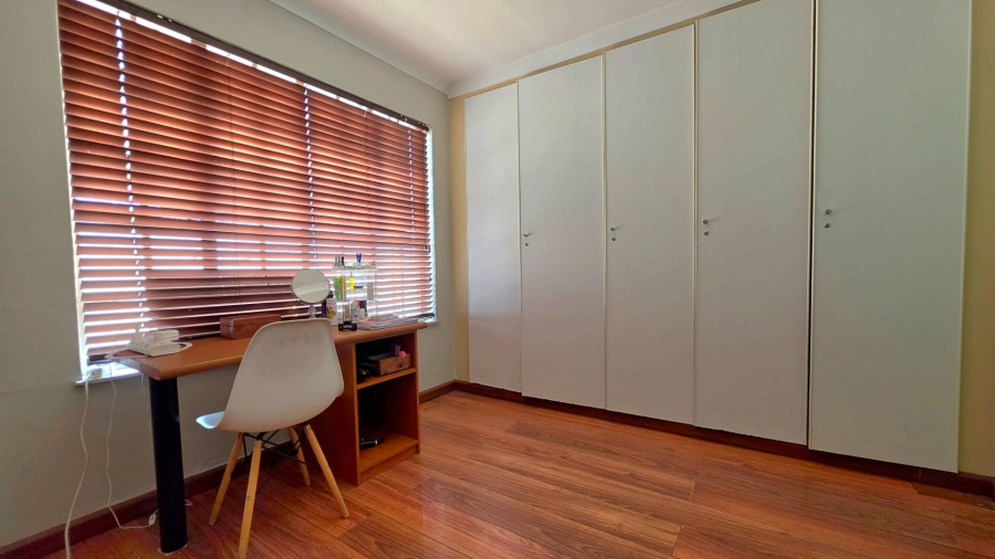 3 Bedroom Property for Sale in Verwoerdpark Gauteng