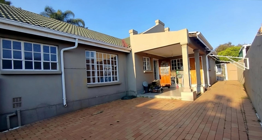 3 Bedroom Property for Sale in Verwoerdpark Gauteng