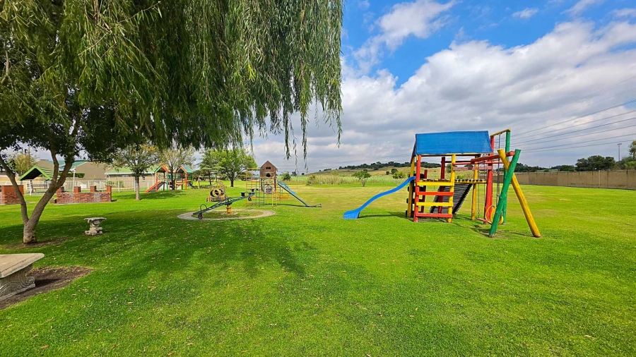 3 Bedroom Property for Sale in Verwoerdpark Gauteng