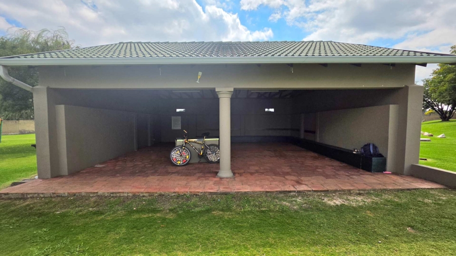 3 Bedroom Property for Sale in Verwoerdpark Gauteng