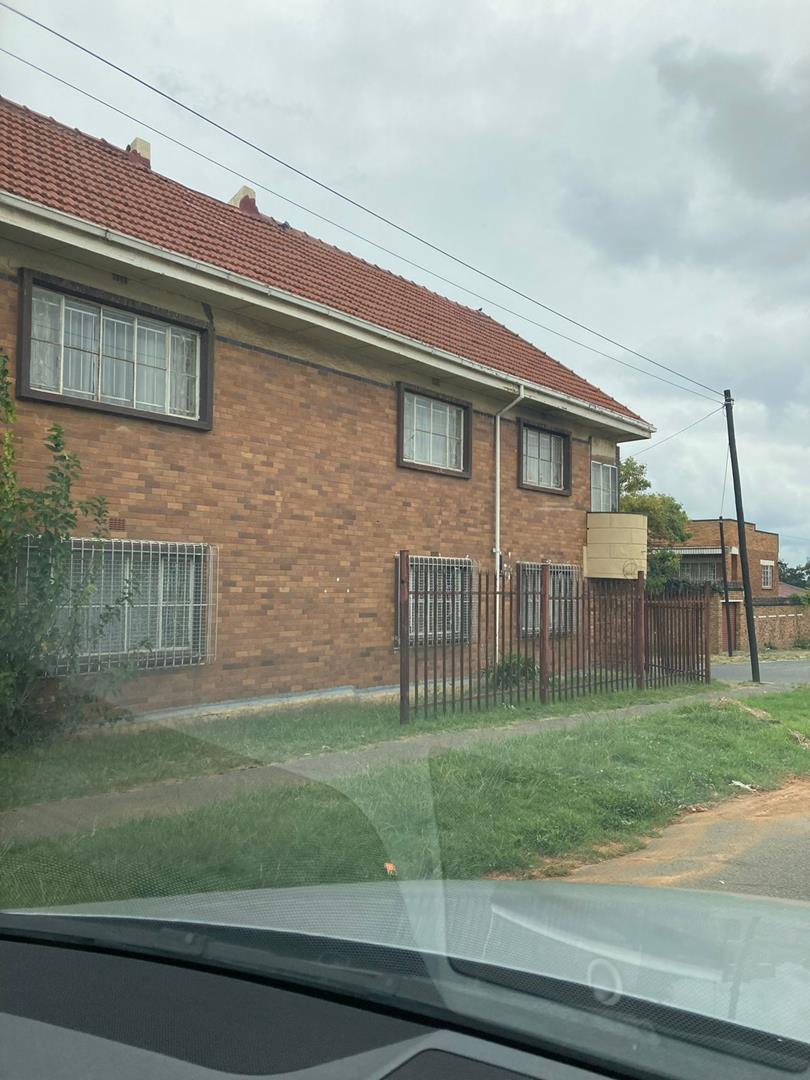 16 Bedroom Property for Sale in Rosettenville Gauteng