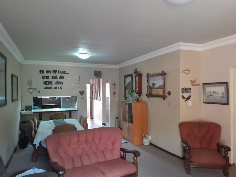 2 Bedroom Property for Sale in South Crest Gauteng